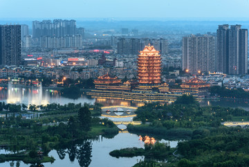 远景楼夜景